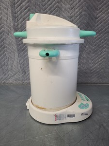 Thumbnail image of Prestige Medical Classic 9 Litre Autoclave 2100 Series Lab