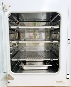 Thumbnail image of Jouan IGO150 CELLlife CO2 Laboratory Incubator Lab
