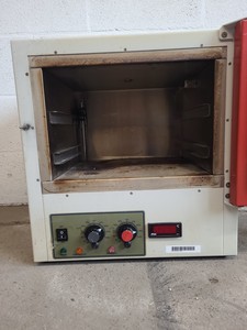 Thumbnail image of Thermal Control Status N305 Laboratory Oven Lab