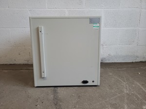 Thumbnail image of Thermal Control Status N305 Laboratory Oven Lab