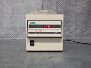 Thumbnail image of Bio-Rad Chef DR-II Electrophoresis System - Cooling, Control, Drive Module Lab