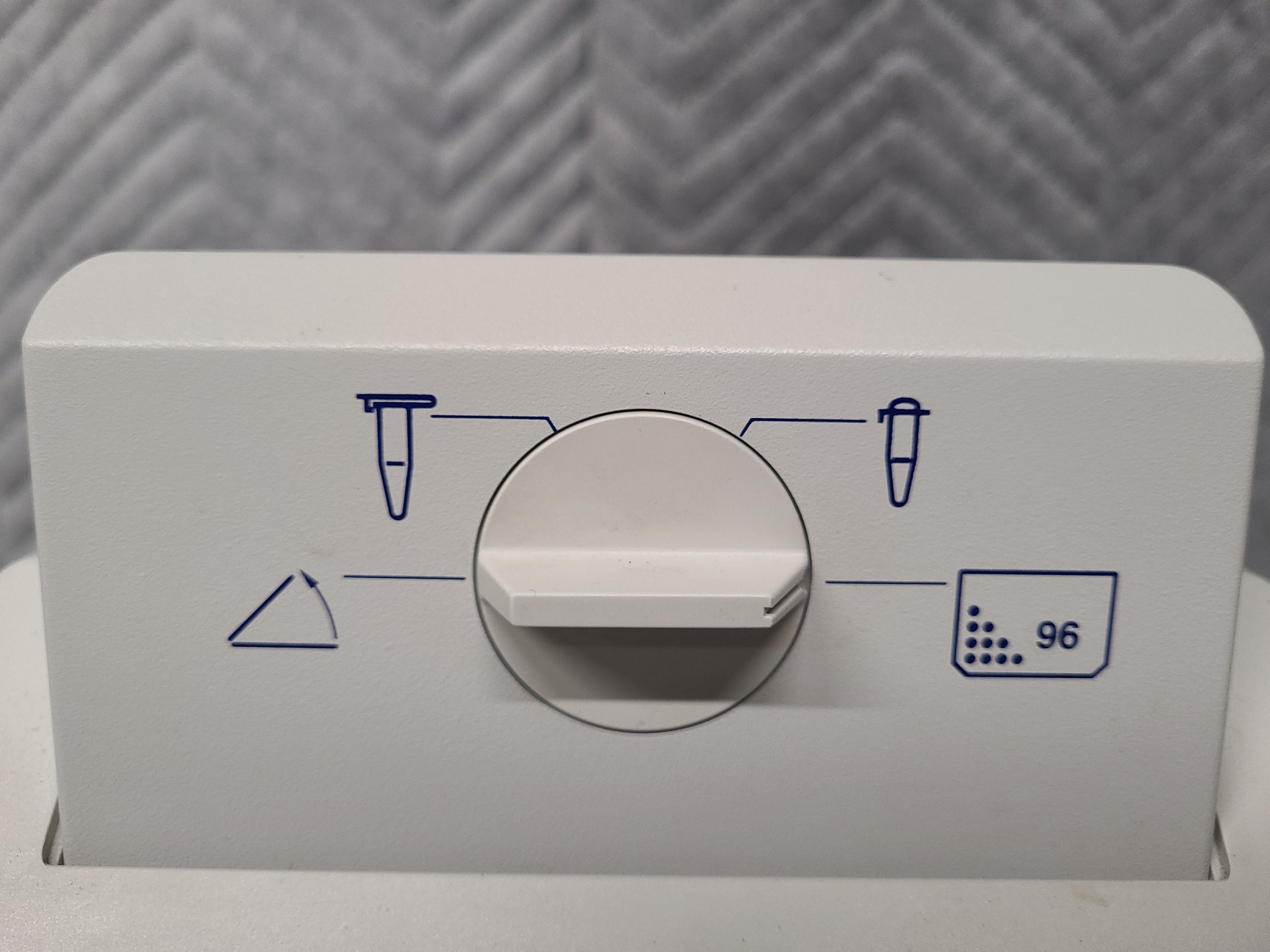 Image of Eppendorf Mastercycler Gradient Authorised Thermal Cycler PCR System Lab