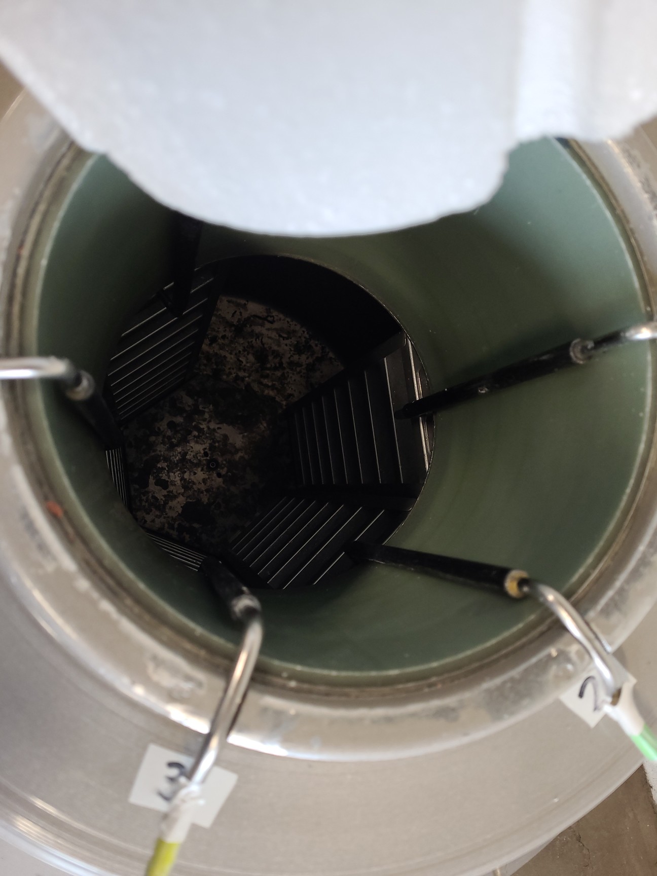 Image of Taylor-Wharton Liquid Nitrogen Cryogenic Storage Tank LS 6000 Lab