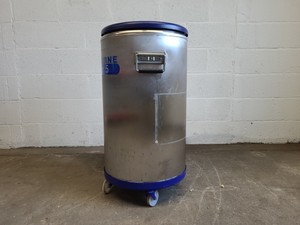 Thumbnail image of Statebourne biostor 5 Liquid Nitrogen Cryogenic Storage Tank/Dewar Lab