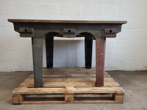 Thumbnail image of Steel Topped Heavy Metal Engineering Workshop Table / Bench