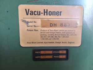Thumbnail image of Vacu-Honer DH 883 Sand Blasting Cabinet Engineering