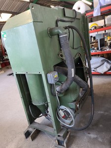 Thumbnail image of Vacu-Honer DH 883 Sand Blasting Cabinet Engineering