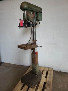 Thumbnail image of Elliot Progress No.1 Pillar Drill Freestanding Engineering Workshop 3-Phase 