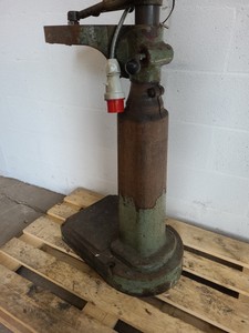 Thumbnail image of Elliot Progress No.1 Pillar Drill Freestanding Engineering Workshop 3-Phase 
