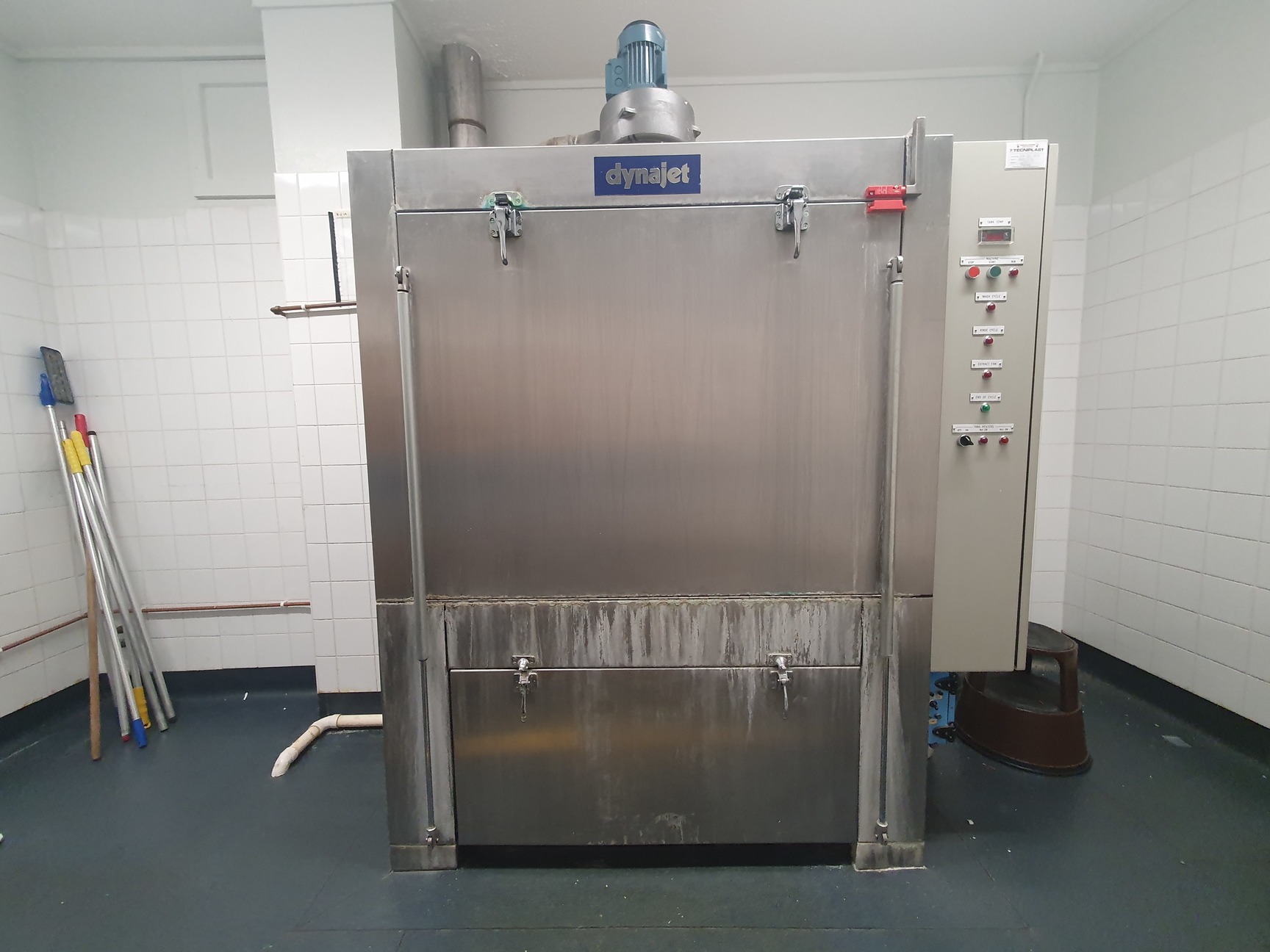 Image of Dynajet Laboratory Equipment Washer