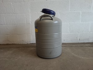 Thumbnail image of Statebourne Cryogenics bio 20 Liquid Nitrogen Storage Dewar & Racks Lab 