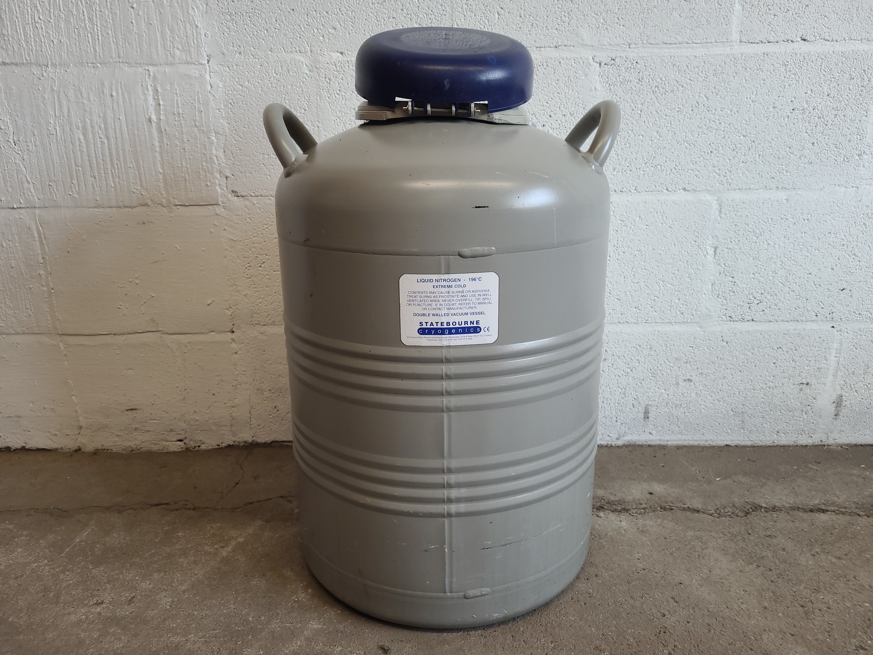 Image of Statebourne Cryogenics bio 20 Liquid Nitrogen Storage Dewar & Racks Lab 