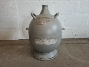 Thumbnail image of Statebourne Cryogenics Cryolab 25 Liquid Nitrogen Storage Tank Lab Spares/Repair
