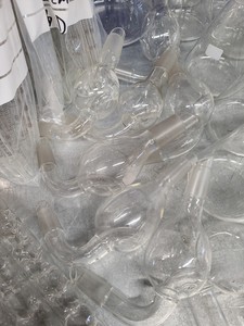 Thumbnail image of Lot of Laboratory Glassware Flasks, Tubes, Boiling, Volumetric, Evaporators Lab