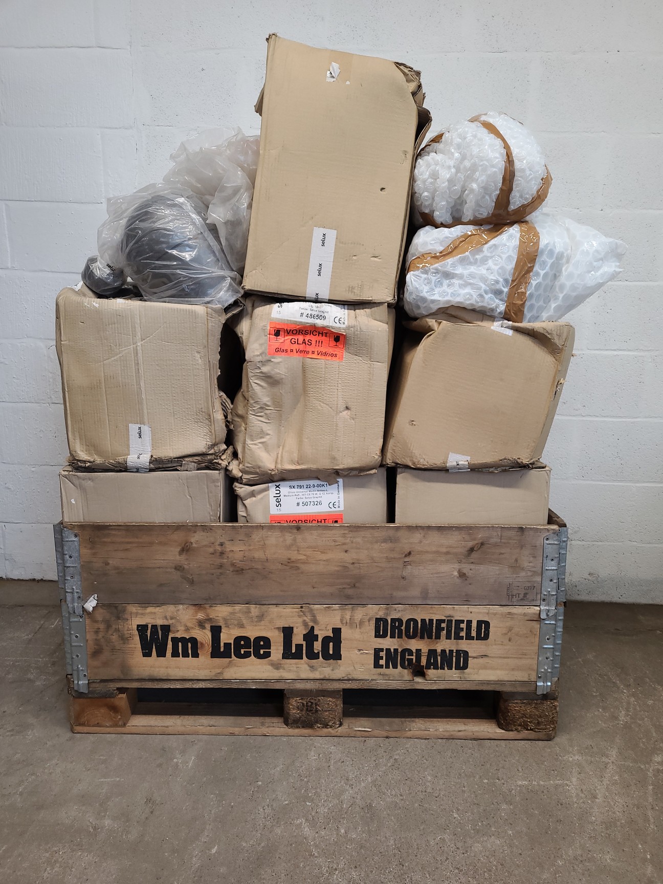 Image of Job Lot Industrial Lighting - Olivio Projectors & Selux Brackets SX WK77700-9