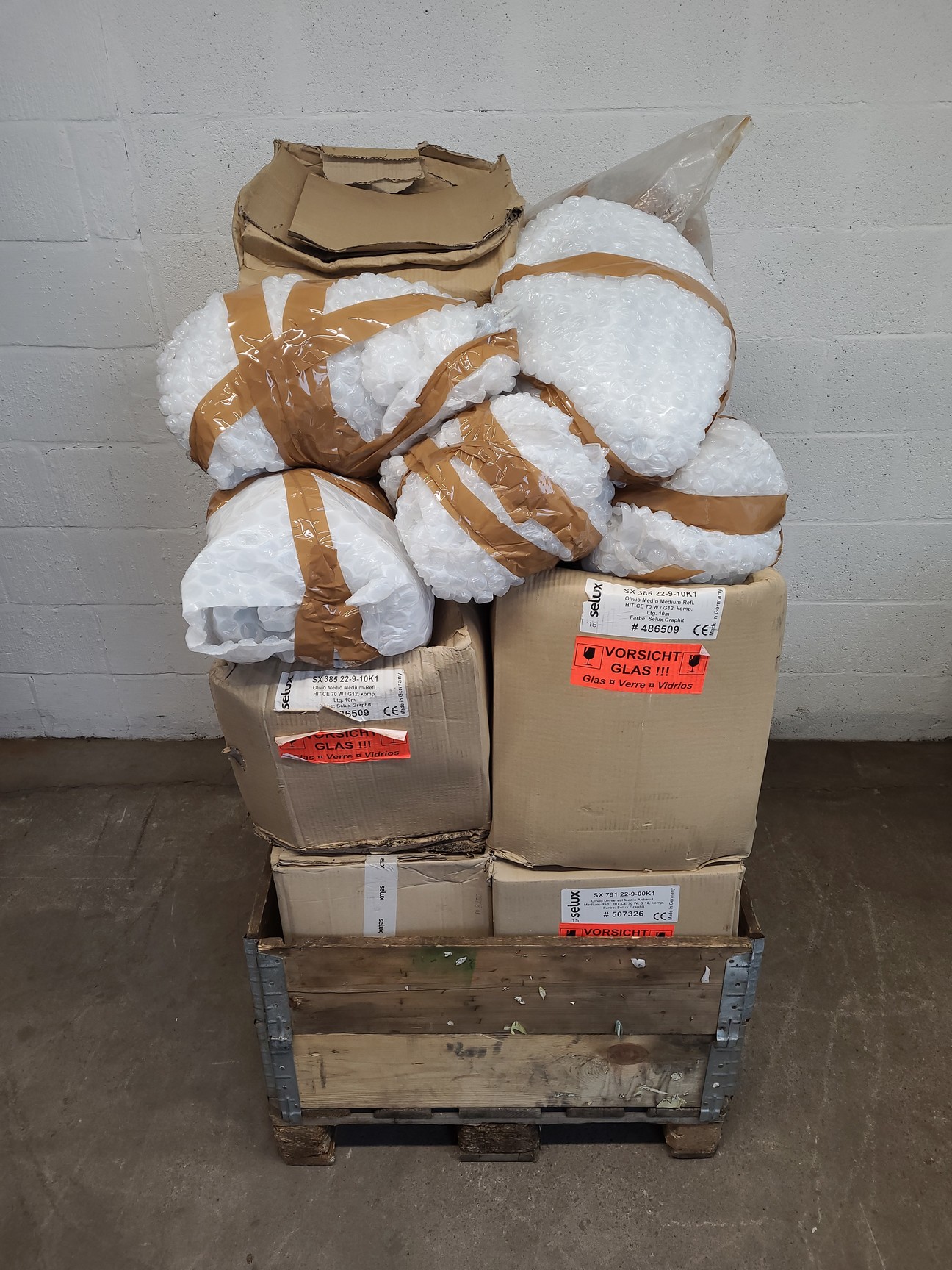 Image of Job Lot Industrial Lighting - Olivio Projectors & Selux Brackets SX WK77700-9