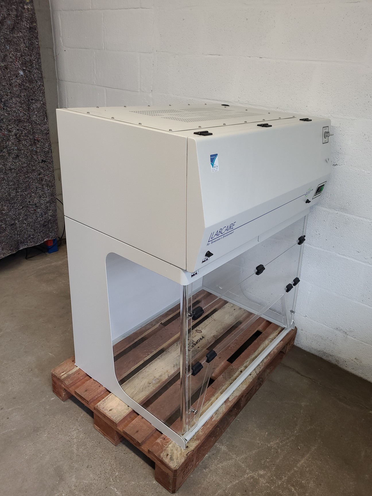 Image of Labcaire Aura 550L Laboratory Ductless Fume Hood Lab + Sink Unit