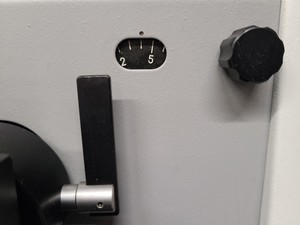 Thumbnail image of Micron HM330 Rotary Microtome Lab