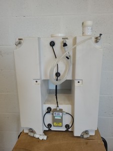 Thumbnail image of Elga Purelab Option R7\15 Water Purification System with Reservior Lab