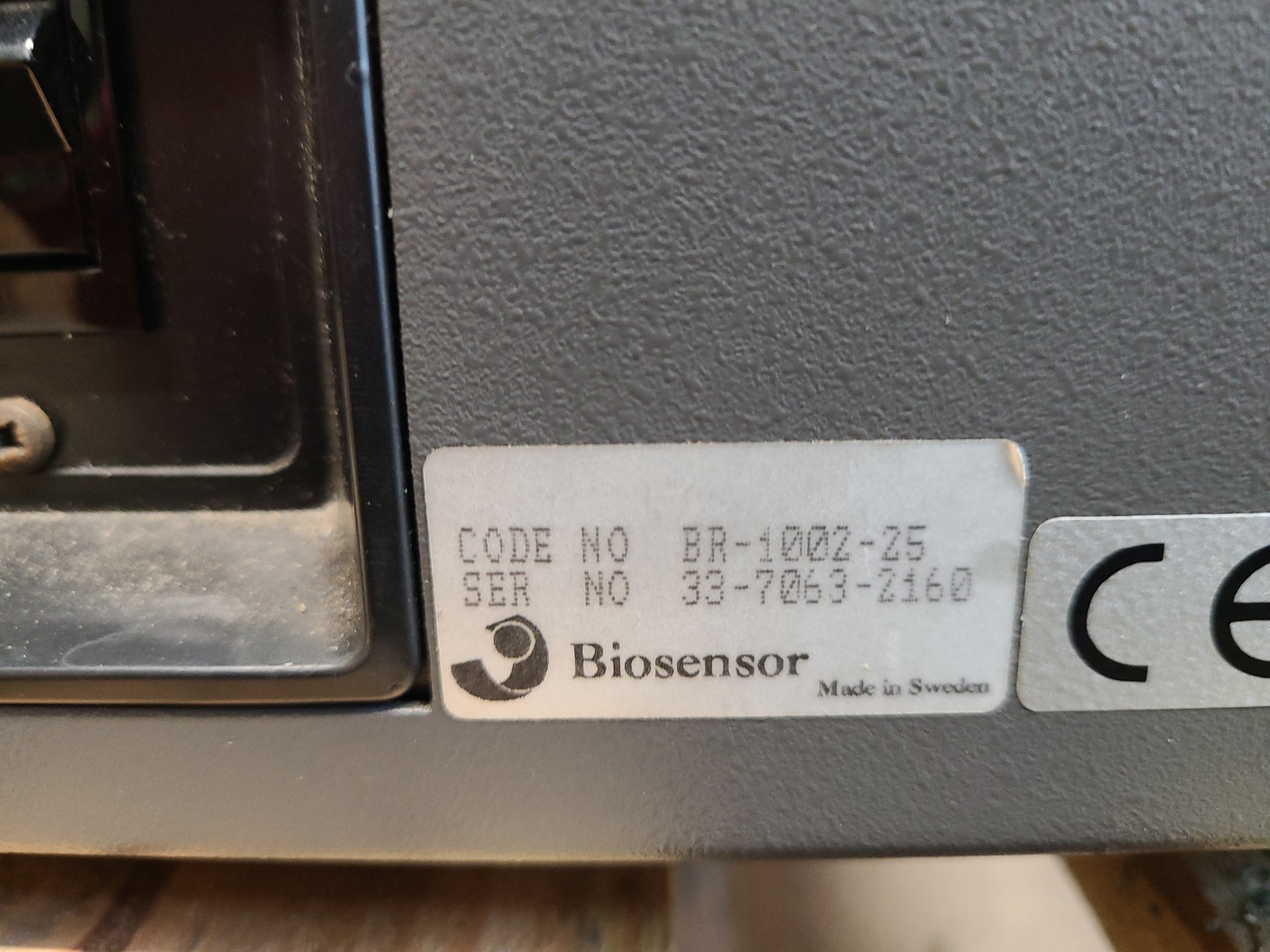 Image of GE BIAcore TM 2000 SPR Surface Plasmon Resonance System Lab