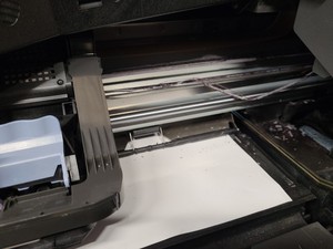 Thumbnail image of HP Designjet 500ps Model C7770B Large Format Inkjet Printer & Paper Faulty