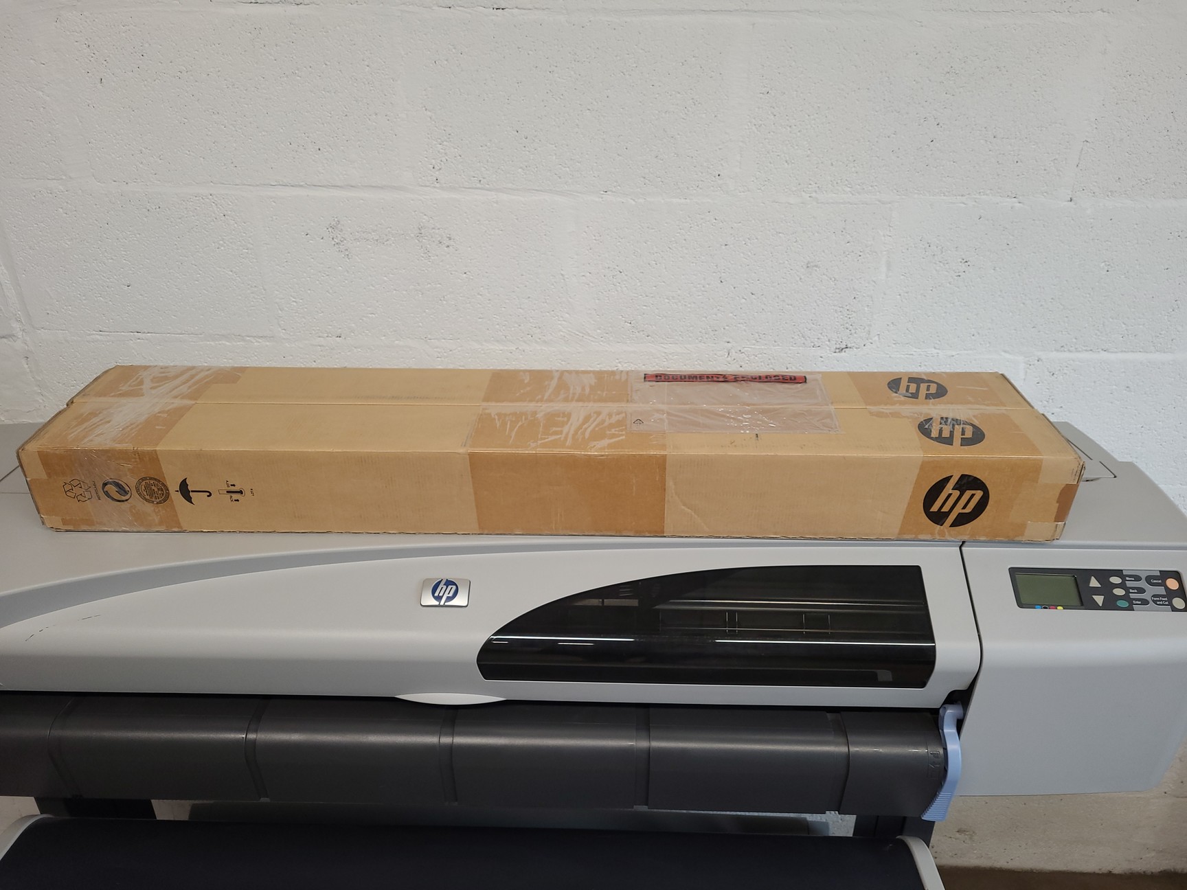 Image of HP Designjet 500ps Model C7770B Large Format Inkjet Printer & Paper Faulty