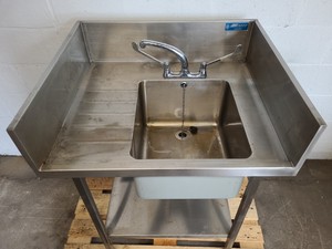 Thumbnail image of Scott Falkirk Laboratory Sink Lab