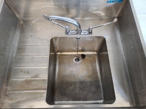 Thumbnail image of Scott Falkirk Laboratory Sink Lab