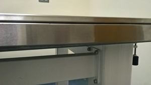 Thumbnail image of Solid Topped Air Suspension Anti Vibration Table Optical Lab - Compair Valves 