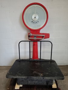 Thumbnail image of Avery Scales 3205 CLE Industrial Weighing Scales 1500lb Vintage Retro Film Prop