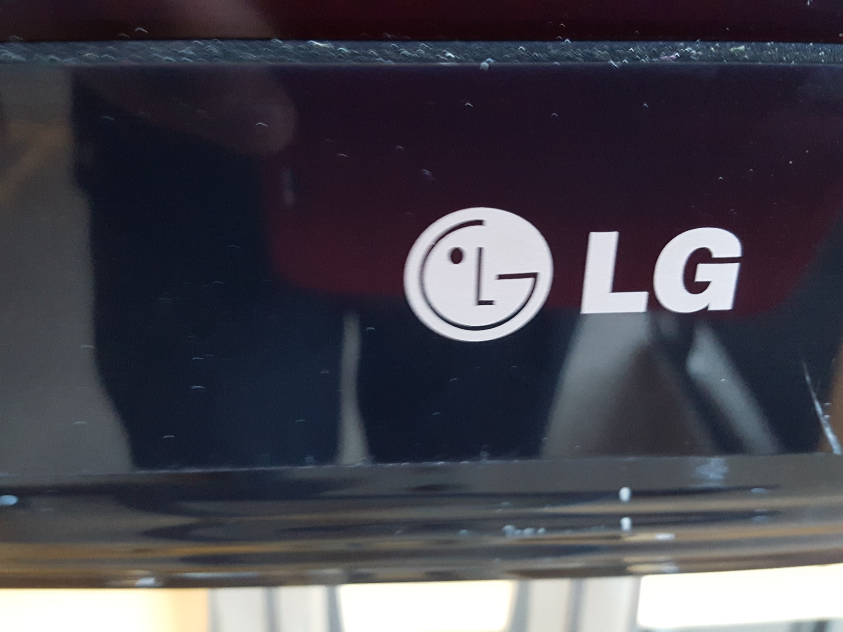 Image of LG TV 32' With Stand - No Remote Controller 