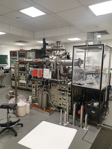 Thumbnail image of MBE GEN 2 Molecular Beam Epitaxy System 