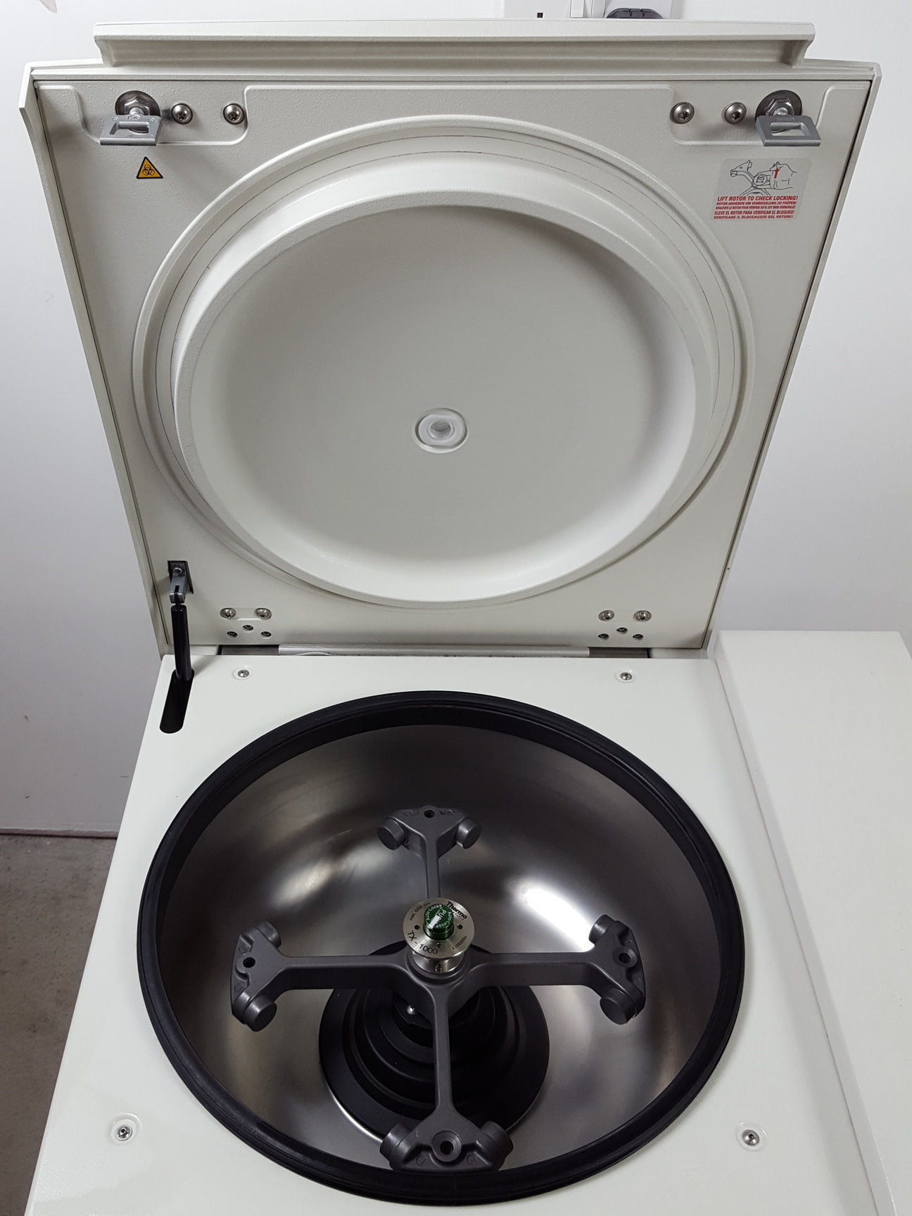 Image of Thermo Scientific Heraeus Multifuge X3R Centrifuge, 4200rpm Rotor & Trolley Lab