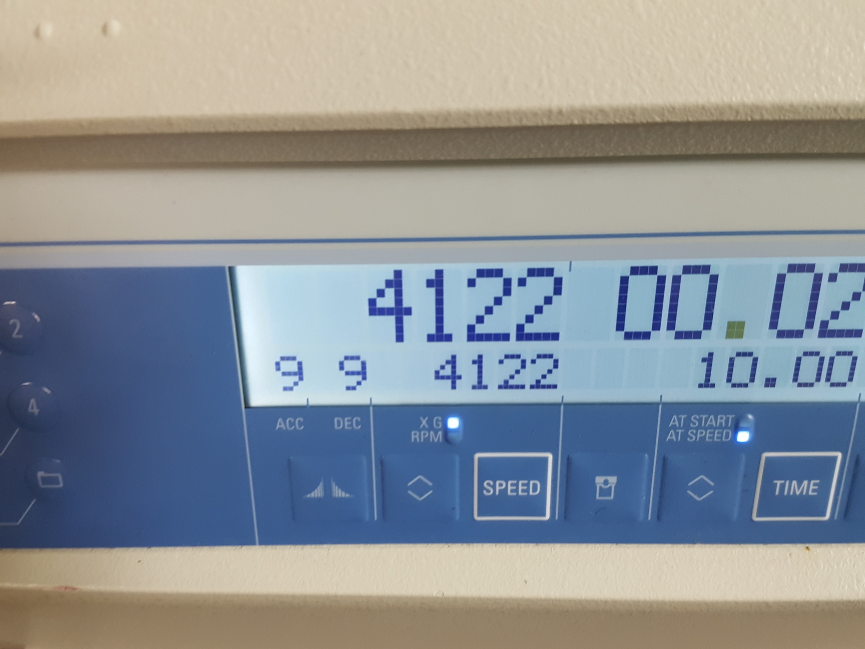 Image of Thermo Scientific Heraeus Multifuge X3R Centrifuge, 4200rpm Rotor & Trolley Lab