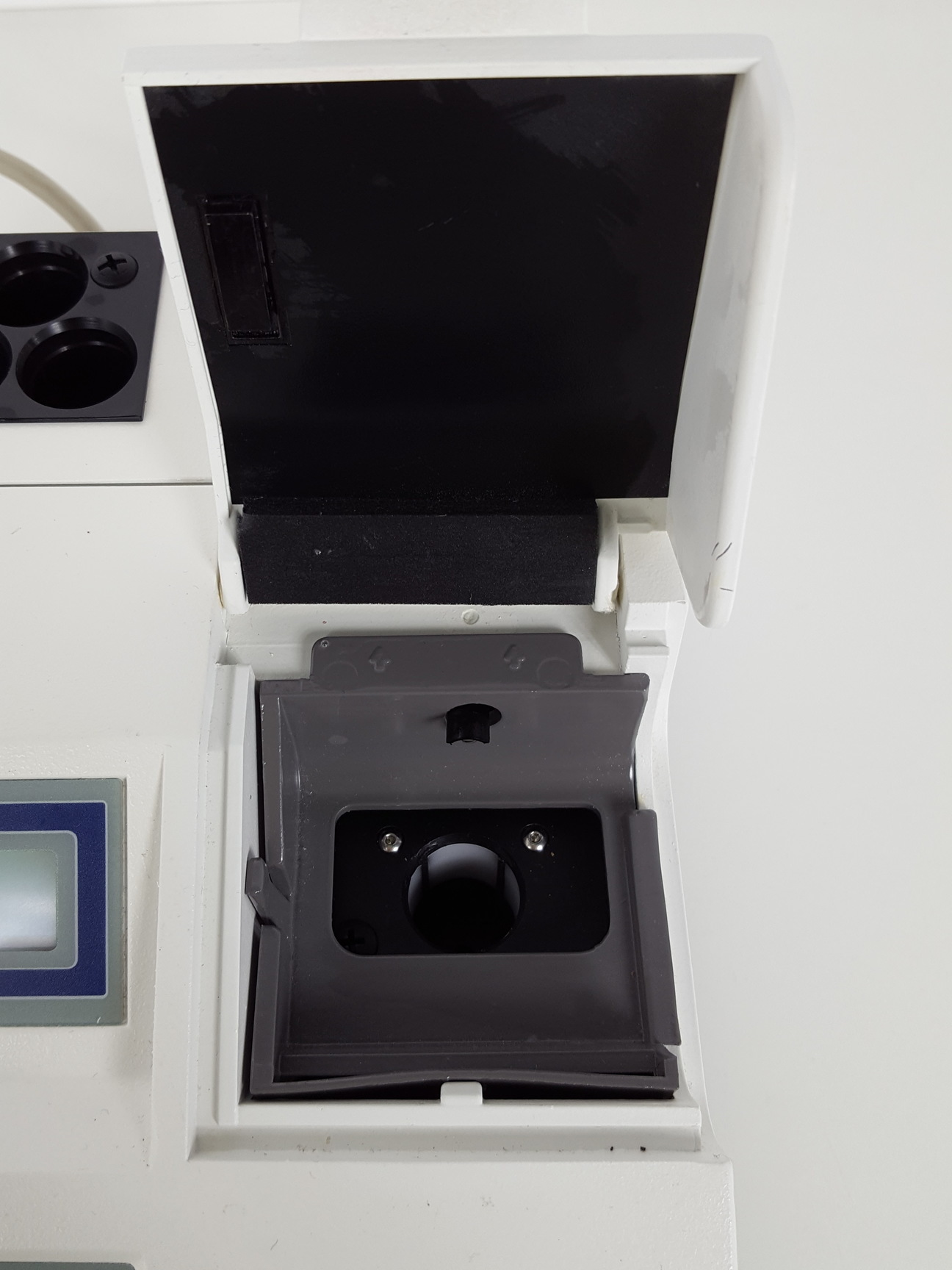 Image of Artel PCS Pipette Calibration System PCS-103-07G & DPU Thermal Printer Lab