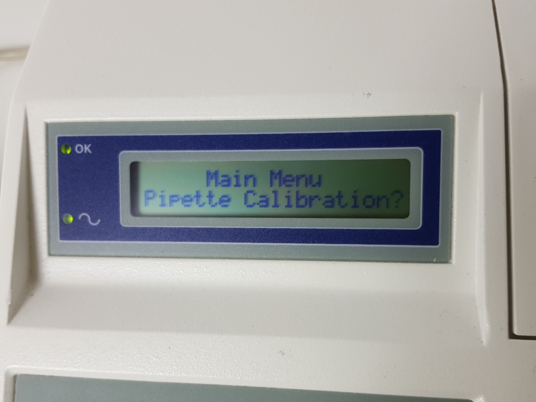 Image of Artel PCS Pipette Calibration System PCS-103-07G & DPU Thermal Printer Lab