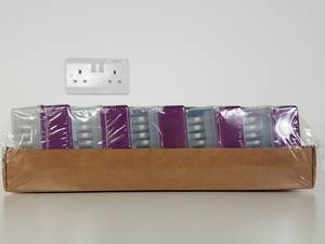 Thumbnail image of 8 x Trays of 960 VWR Sterile Aerosol Pipette Tips 1-200uL Lab 732-0541, 53510-10