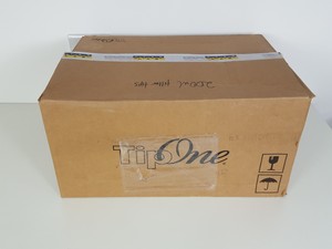 Thumbnail image of 8 x Trays of 960 VWR Sterile Aerosol Pipette Tips 1-200uL Lab 732-0541, 53510-10