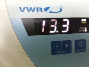 Thumbnail image of VWR Micro Star 17 R Laboratory Centrifuge + 24-Tube Rotor Lab