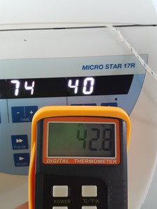 Thumbnail image of VWR Micro Star 17 R Laboratory Centrifuge + 24-Tube Rotor Lab
