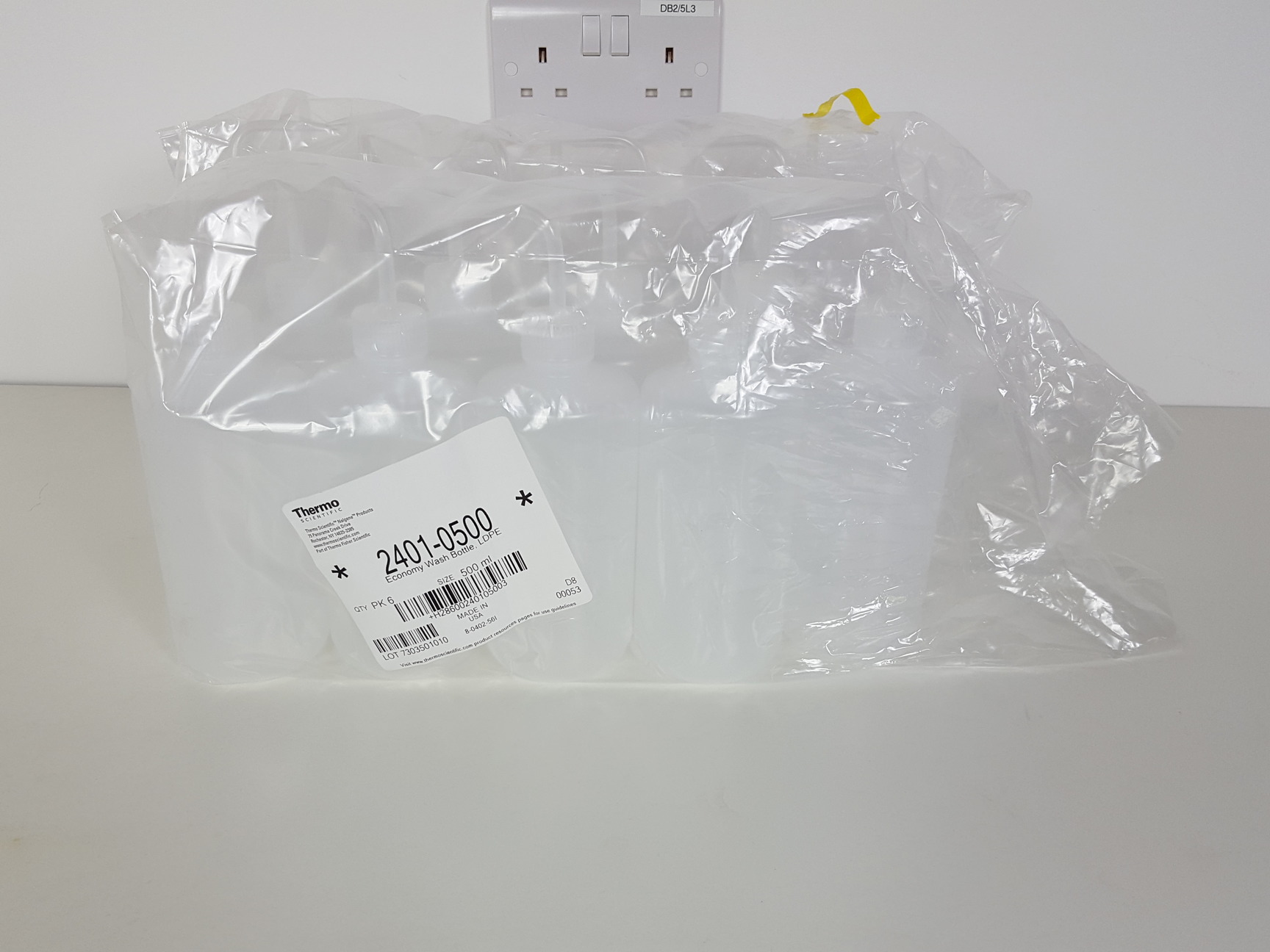 Image of 19 x Thermo Scientific Nalgene 500ml Economy Wash Bottles LDPE Lab 2401-0500