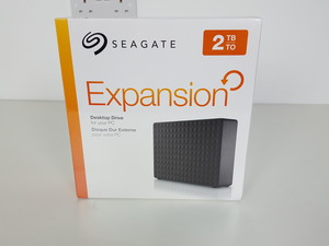 Thumbnail image of Seagate Expansion 2TB Desktop Hard Drive SRD0NF2 1TFAD1-570