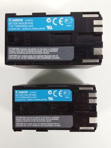 Thumbnail image of Canon XH A1 Camcorder HDV 1080i Video Camera & Charger with Spare Battery