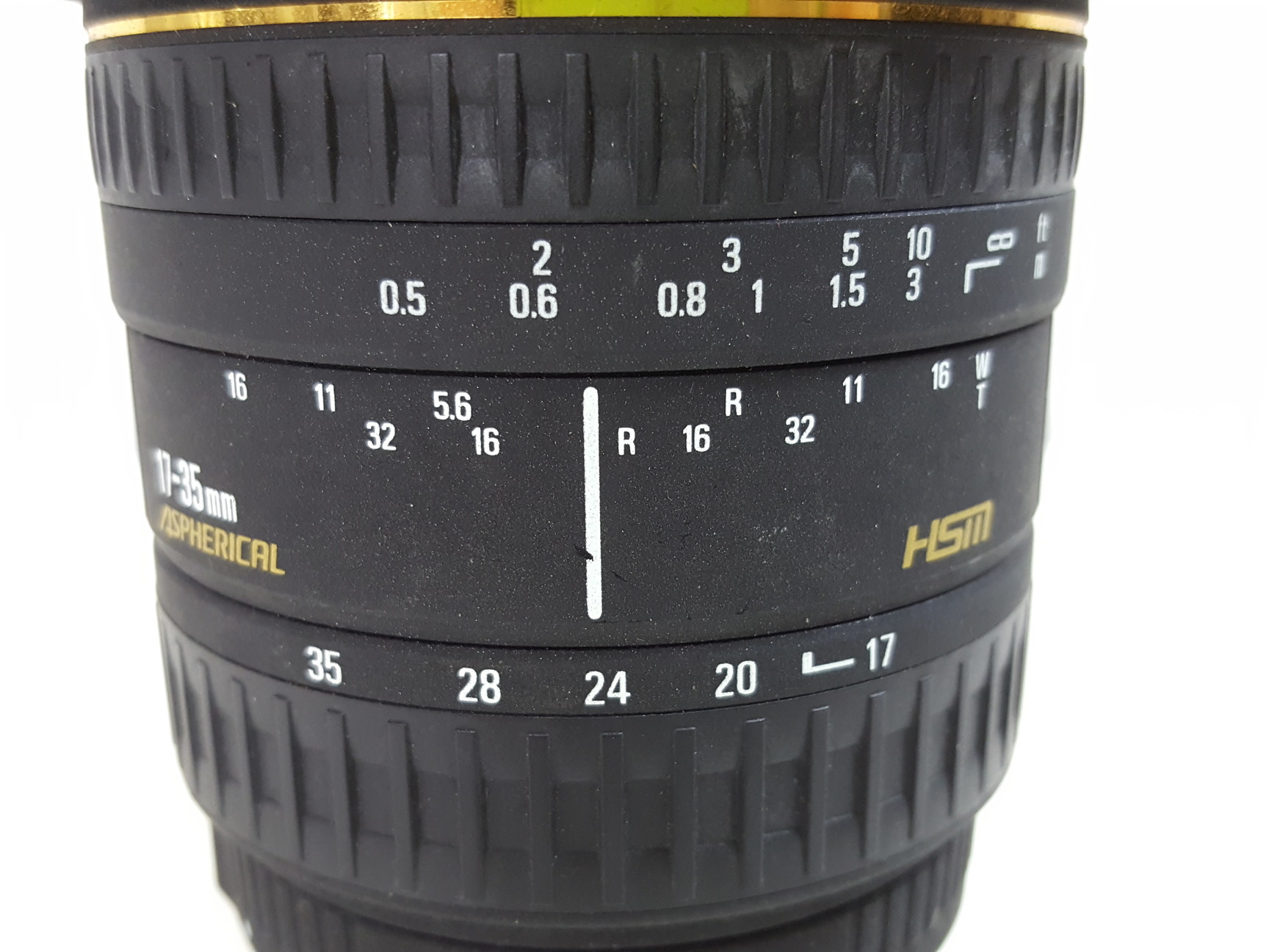 Image of Sigma 17-35mm 1:2.8-4 Ø 82 Zoom Aspherical Lens HSM for Canon AF