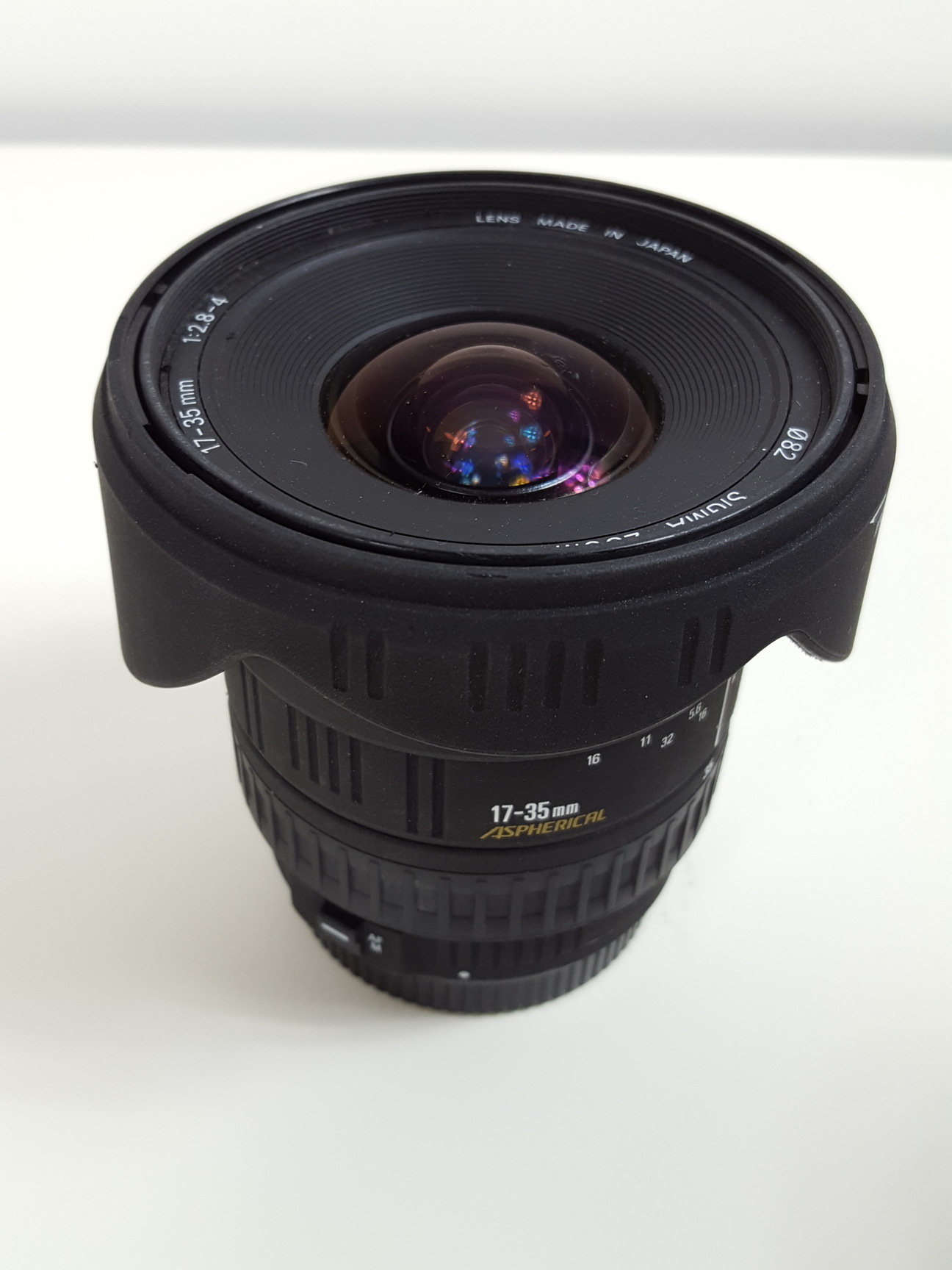Image of Sigma 17-35mm 1:2.8-4 Ø 82 Zoom Aspherical Lens HSM for Canon AF