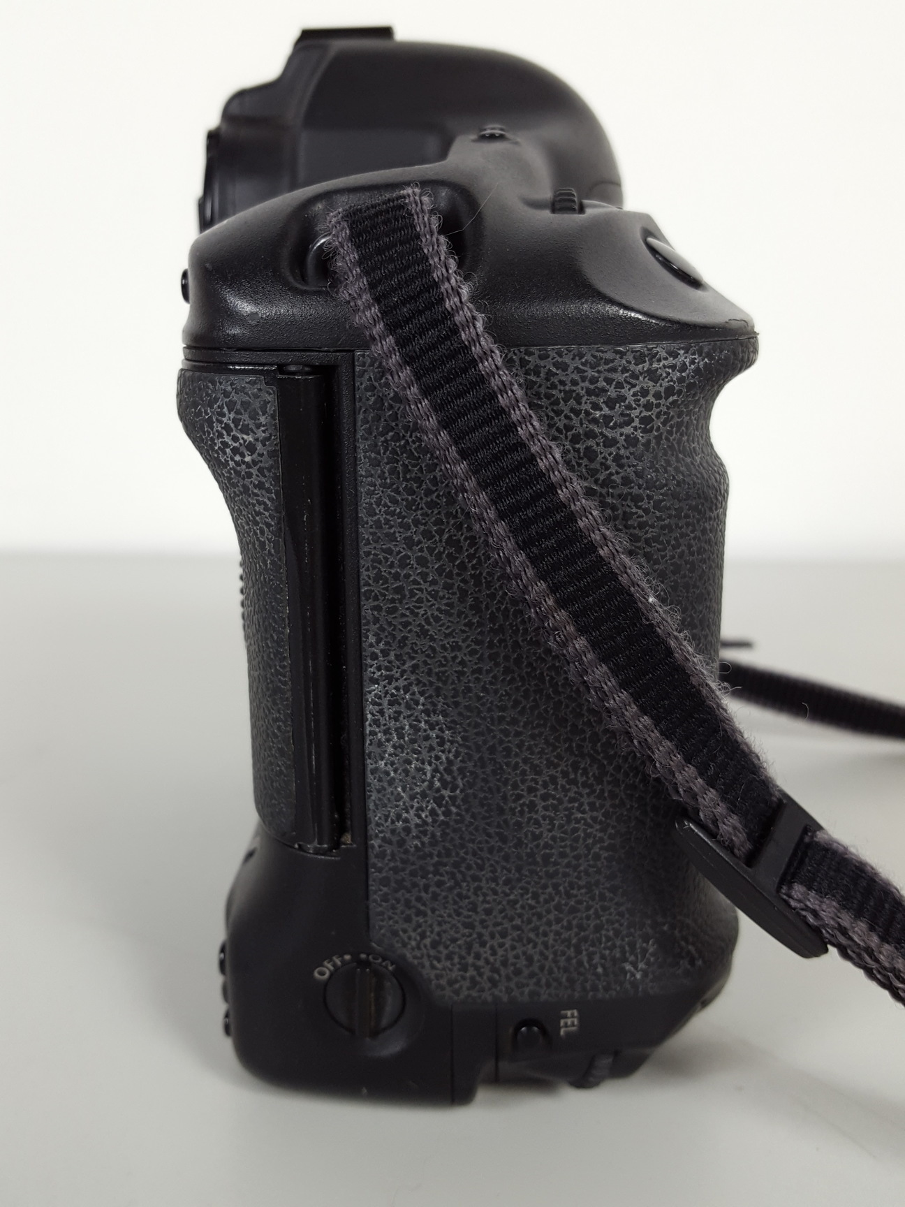 Image of Canon EOS-1 DS Digital Camera & Accessories