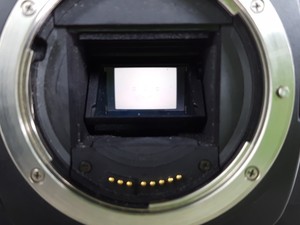 Thumbnail image of Canon EOS D30 Digital Camera & Charger + 2 Spare Battery Packs