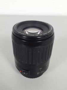 Thumbnail image of Canon Zoom Lens EF 80-200mm 1:4.5-5.6 - Dust inside