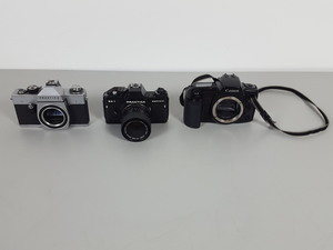 Thumbnail image of Lot of 3 Vintage Film Cameras Practika L & BC 1 & Canon EOS 10