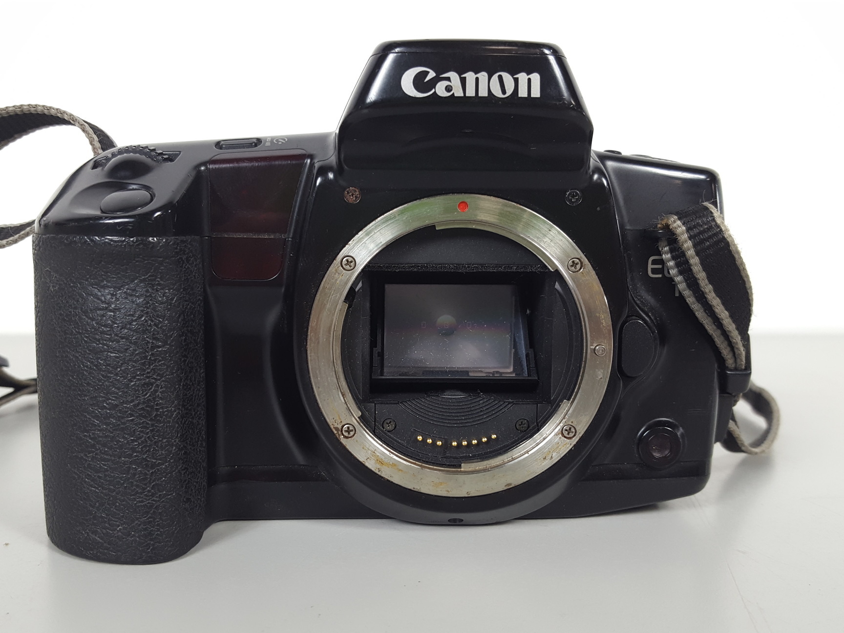 Image of Lot of 3 Vintage Film Cameras Practika L & BC 1 & Canon EOS 10